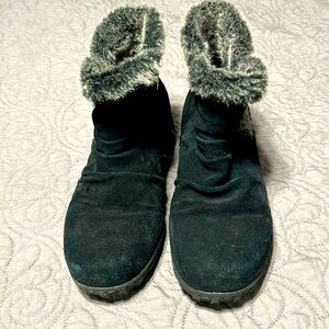 Khombu Lindsey All Weather Winter Booties